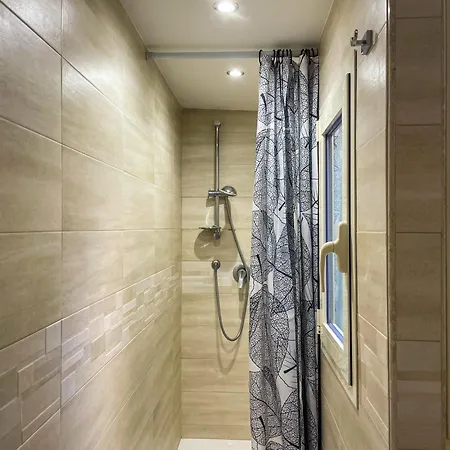 Guest house Louma Bari